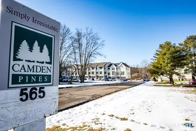 565 Newfield Street #APT 34, Middletown, CT 06457 - Photo 1