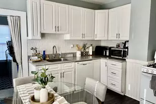 82 Maple St, Manchester, CT 06040 - Photo 4