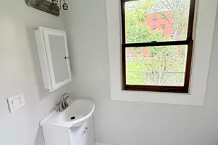 139 Poplar St, New Haven, CT 06513 - Photo 18