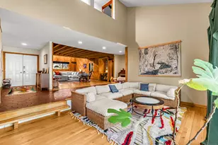 4 Old Gate Ln, Newtown, CT 06470 - Photo 1