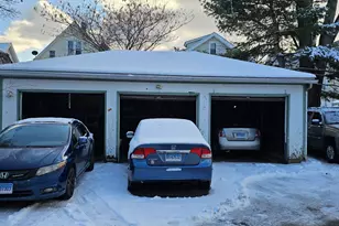 32 Garden St, New Britain, CT 06052 - Photo 2
