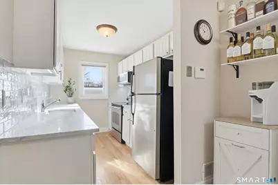 40 Cornerstone Court #APT 23, Southington, CT 06479 - Photo 8