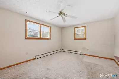 24 Iroquois Road, Enfield, CT 06082 - Photo 6