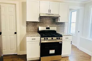107 E Pearl St, Torrington, CT 06790 - Photo 4