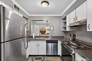 795 W Main St, Meriden, CT 06451 - Photo 14