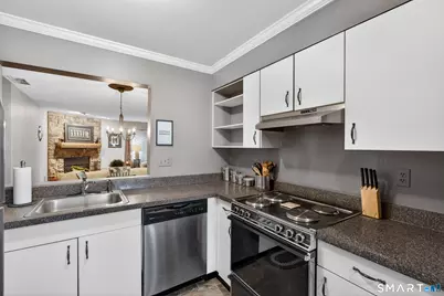 795 West Main Street #APT C, Meriden, CT 06451 - Photo 16