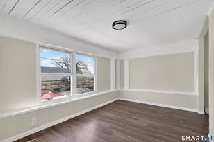 361 Ridgefield Ave, Bridgeport, CT 06610 - Photo 14