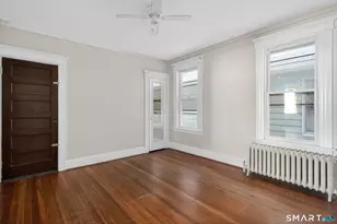 361 Ridgefield Ave, Bridgeport, CT 06610 - Photo 10