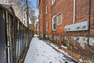 15 Townley St, Hartford, CT 06105 - Photo 24