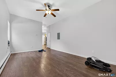15 Townley Street, Hartford, CT 06105 - Photo 18