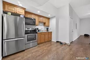 15 Townley St, Hartford, CT 06105 - Photo 16