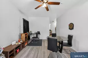 15 Townley St, Hartford, CT 06105 - Photo 4