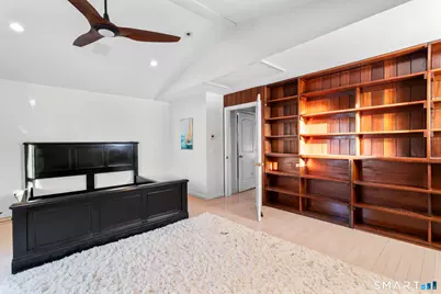 231 Pawson Road, Branford, CT 06405 - Photo 16