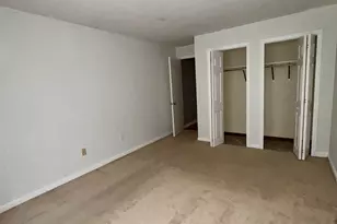 34 A Padanaram Rd, Danbury, CT 06811 - Photo 4