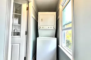 158 Louisiana Ave, Bridgeport, CT 06610 - Photo 8