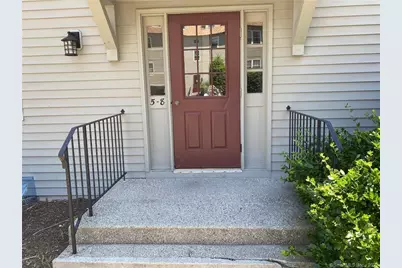 5 Village Walk #5, Wilton, CT 06897 - Photo 2