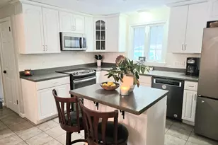 354 Wickham Rd, Glastonbury, CT 06033 - Photo 10