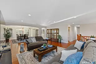 61 Hobson St, Stamford, CT 06902 - Photo 8