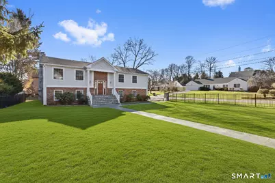 61 Hobson Street, Stamford, CT 06902 - Photo 2