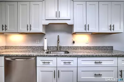 160 Brittany Farms Road #D, New Britain, CT 06053 - Photo 4