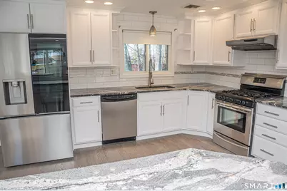 11 Jillson Drive, East Haven, CT 06512 - Photo 8