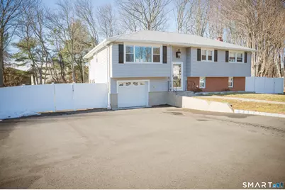 11 Jillson Drive, East Haven, CT 06512 - Photo 2