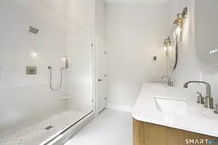 17 Clover Ln, Westport, CT 06880 - Photo 6