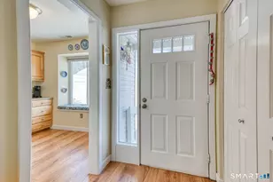 128 Farmington Chase Crescent, Farmington, CT 06032 - Photo 4