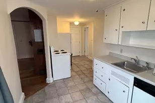 181 High St, Groton, CT 06355 - Photo 2