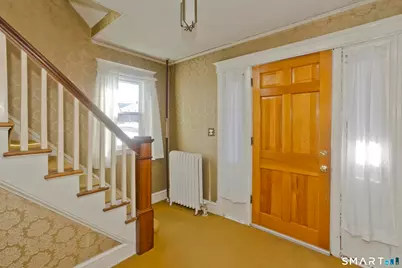 61 Fairview Avenue, Enfield, CT 06082 - Photo 2