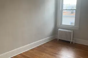 96 Seaview Terrace, Bridgeport, CT 06605 - Photo 6