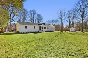 9 Arnold Ln, Norwalk, CT 06853 - Photo 2