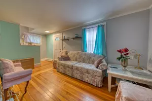 3 Stebbins Brook Ln, Simsbury, CT 06070 - Photo 8