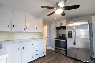 15 Earl St, Vernon, CT 06066 - Photo 6