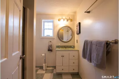 15 Earl Street, Vernon, CT 06066 - Photo 16