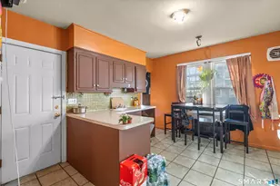 51 Marion St, Bridgeport, CT 06606 - Photo 24