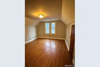 21 North Walnut Street #3, Waterbury, CT 06704 - Photo 2