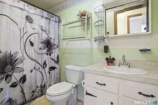 16 Jubilee Dr, Southington, CT 06479 - Photo 24