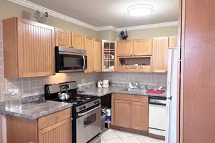 11 Bedford Ave, Norwalk, CT 06850 - Photo 4