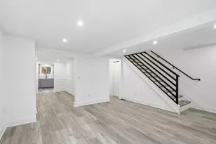 30 Gerard St, Milford, CT 06460 - Photo 12