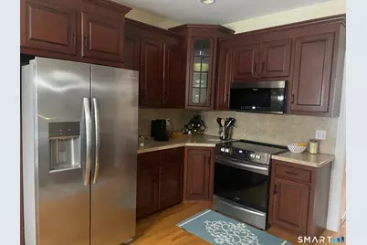 36 Buckland Street #19, Southington, CT 06479 - Photo 4