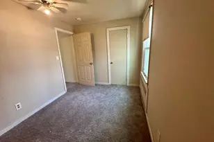 448 Tudor St, Waterbury, CT 06704 - Photo 30