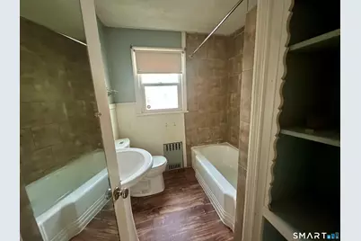 448 Tudor Street, Waterbury, CT 06704 - Photo 32