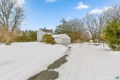 877 White Plains Road, Trumbull, CT 06611 - Photo 2