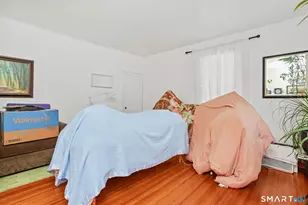 877 White Plains Rd, Trumbull, CT 06611 - Photo 20