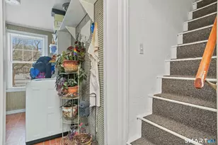 877 White Plains Rd, Trumbull, CT 06611 - Photo 14