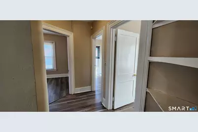 52 Davis Street, New Haven, CT 06515 - Photo 26