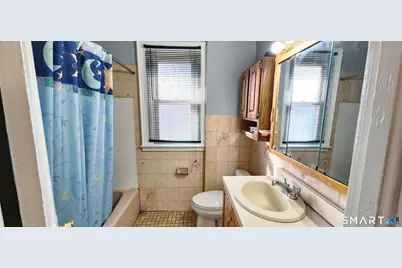 52 Davis Street, New Haven, CT 06515 - Photo 24