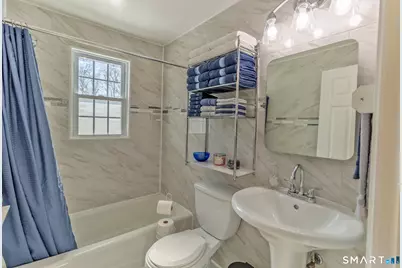 10 Carolina Drive #APT 25, Montville, CT 06370 - Photo 14
