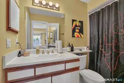 285 Carriage Crossing Lane #285, Middletown, CT 06457 - Photo 12